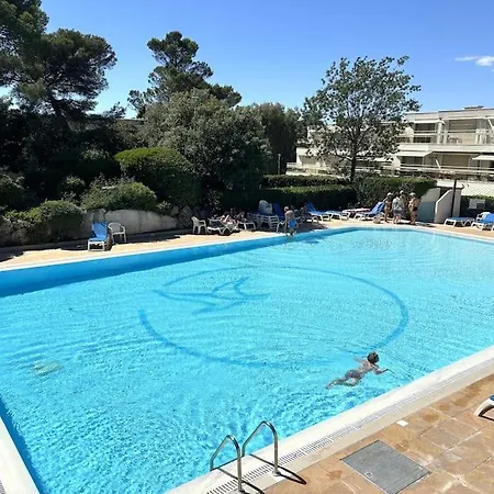 La Passiflore * Saint-Raphael (Var)