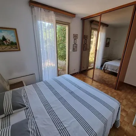 Holiday home La Passiflore