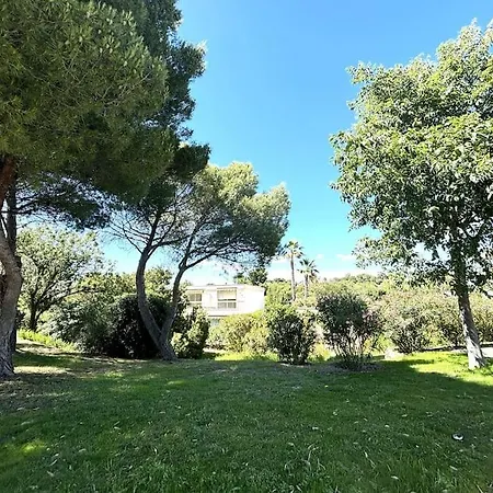 Holiday home La Passiflore *